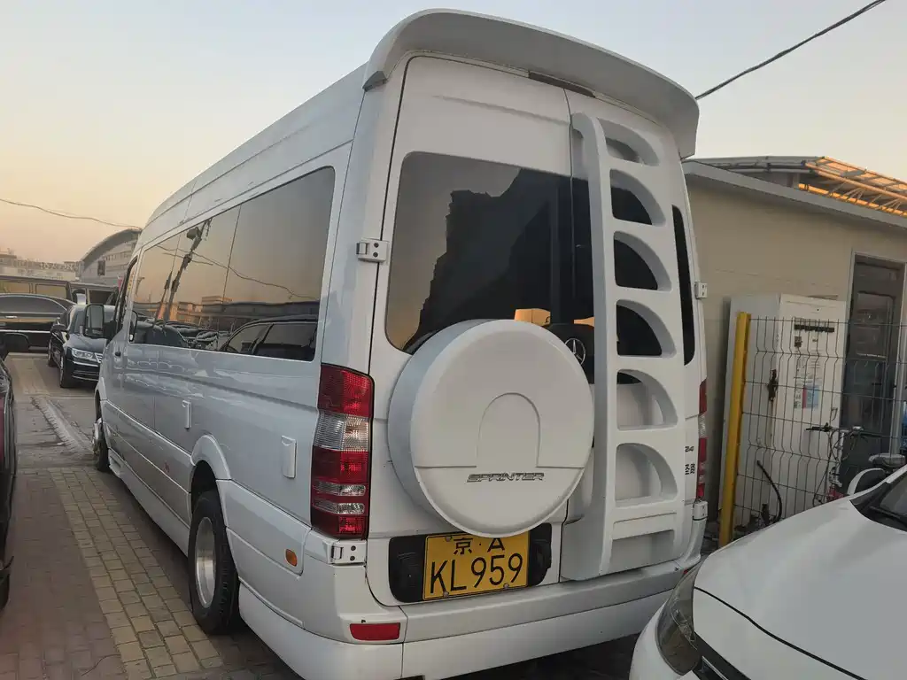 Mercedes-Benz Sprinter 2015 3.5L AT