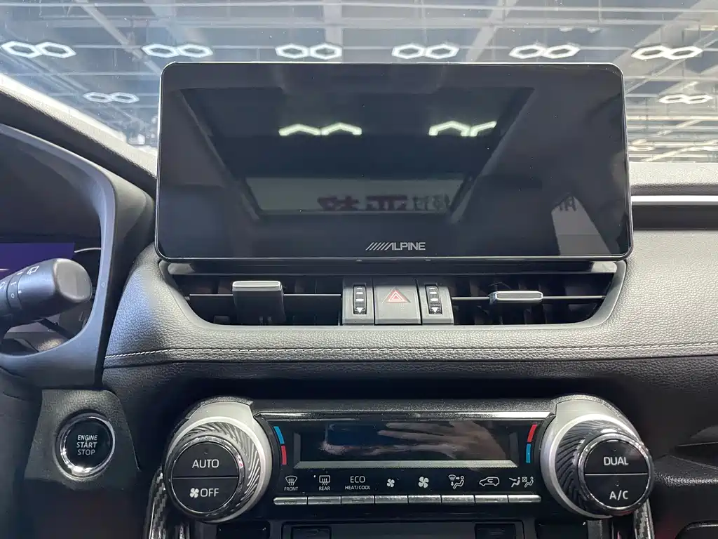 TOYOTA RAV4 RONGFANG