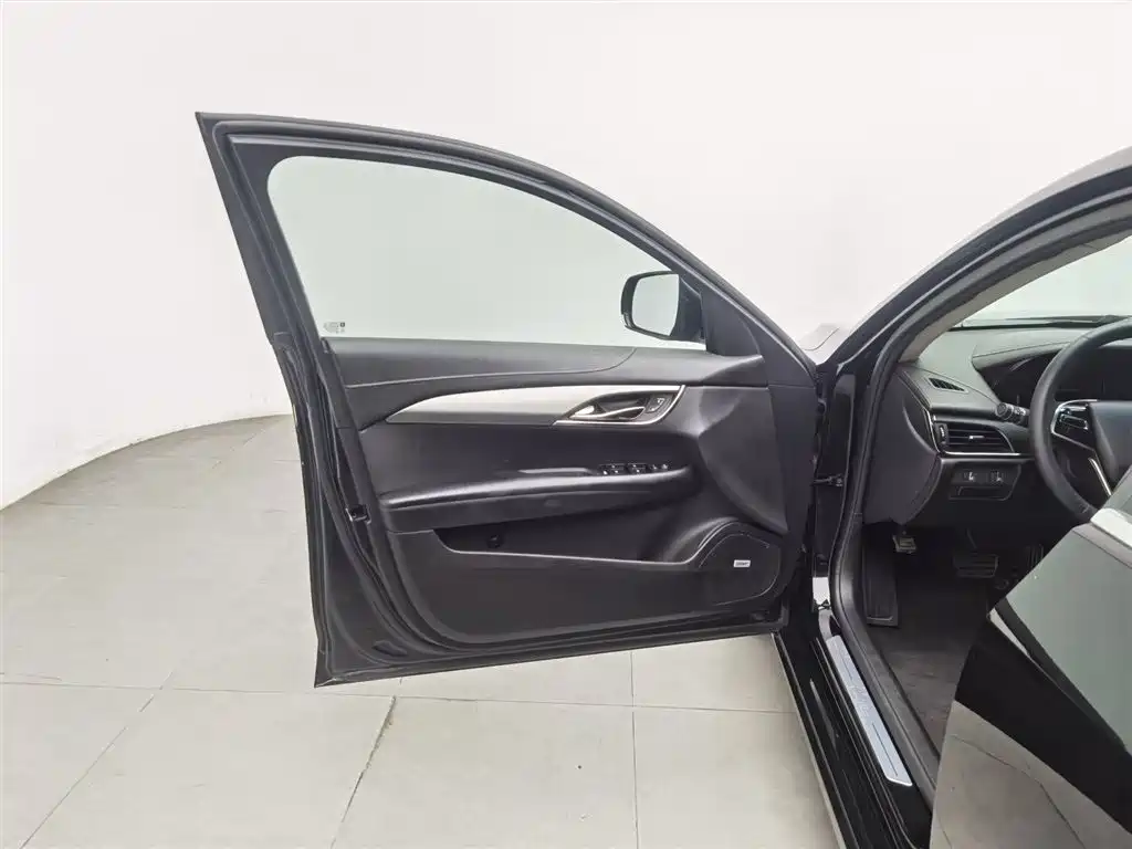 Cadillac ATS-L 2017 28T