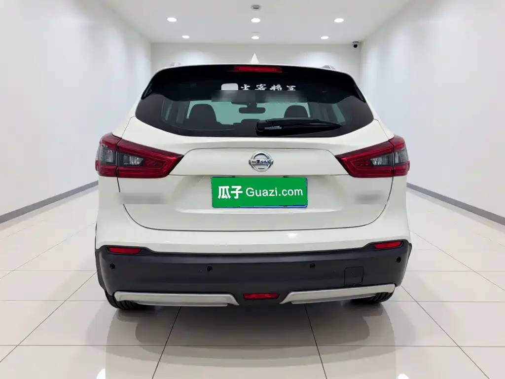Nissan Qashqai — миниатюра 5
