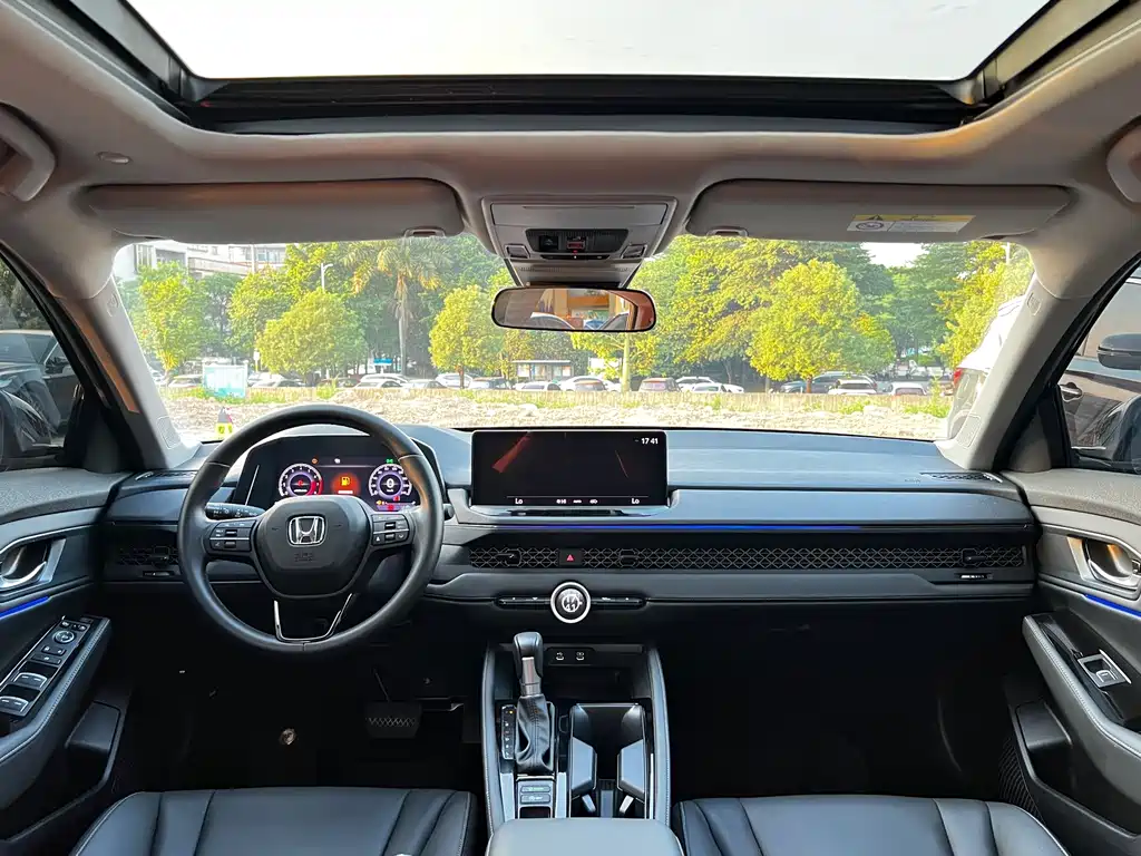 Honda Accord — миниатюра 6