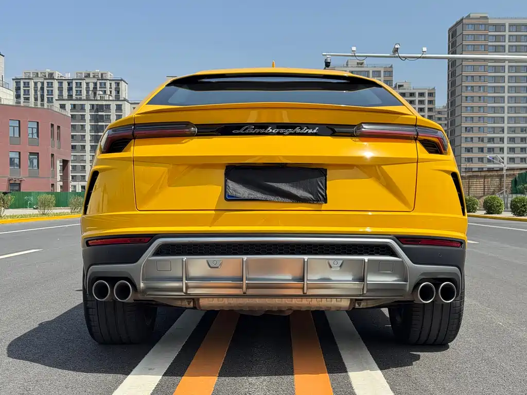 Lamborghini Urus 2021 4.0T V8