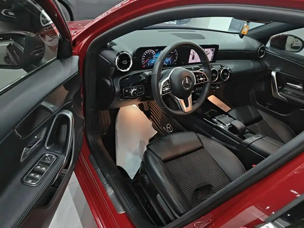 Mercedes-Benz A-Class (Import) — миниатюра 16