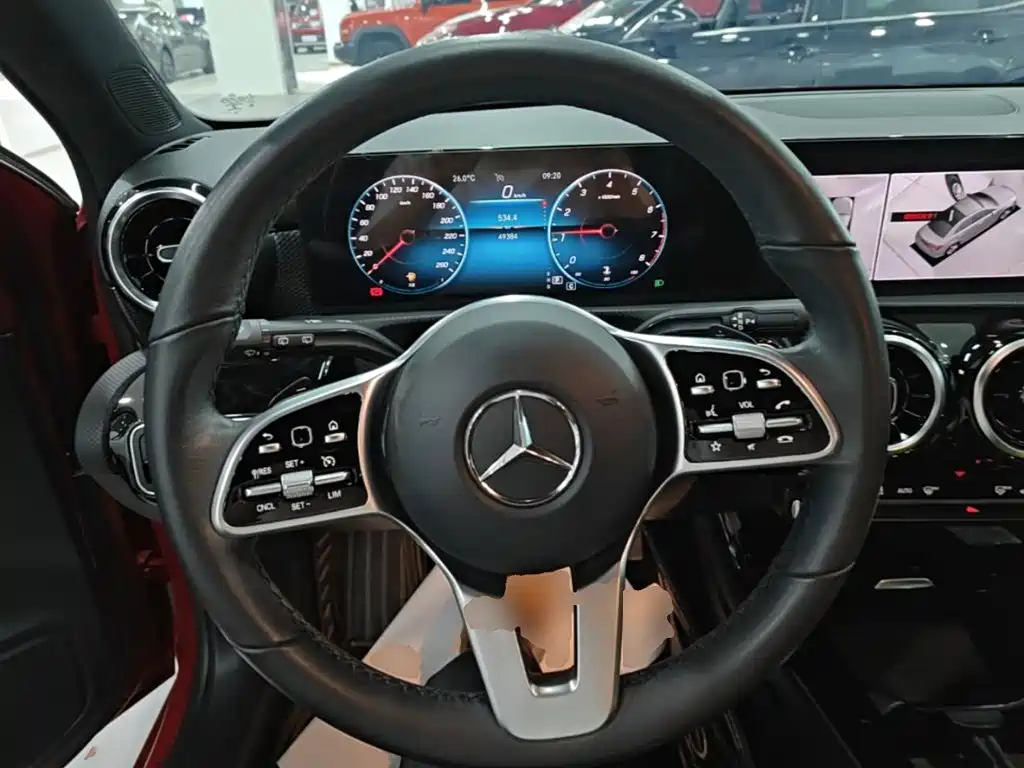 Mercedes-Benz A-Class (Import) — миниатюра 11