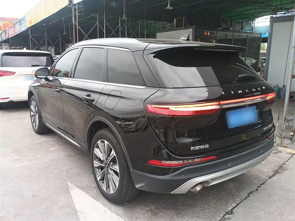 Lincoln Corsair 2022 2.0T
