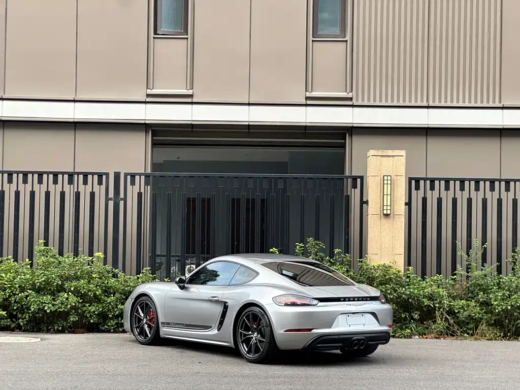 Porsche 718 2019 Cayman T 2.0T