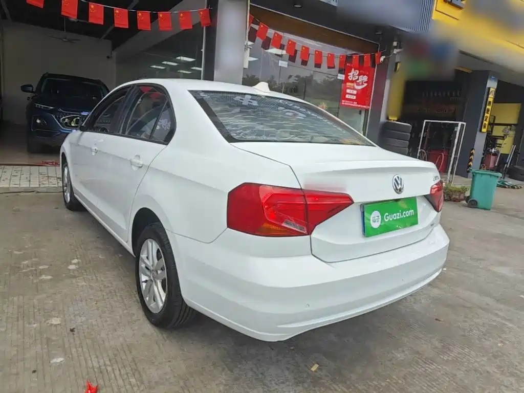 Volkswagen Jetta — миниатюра 5