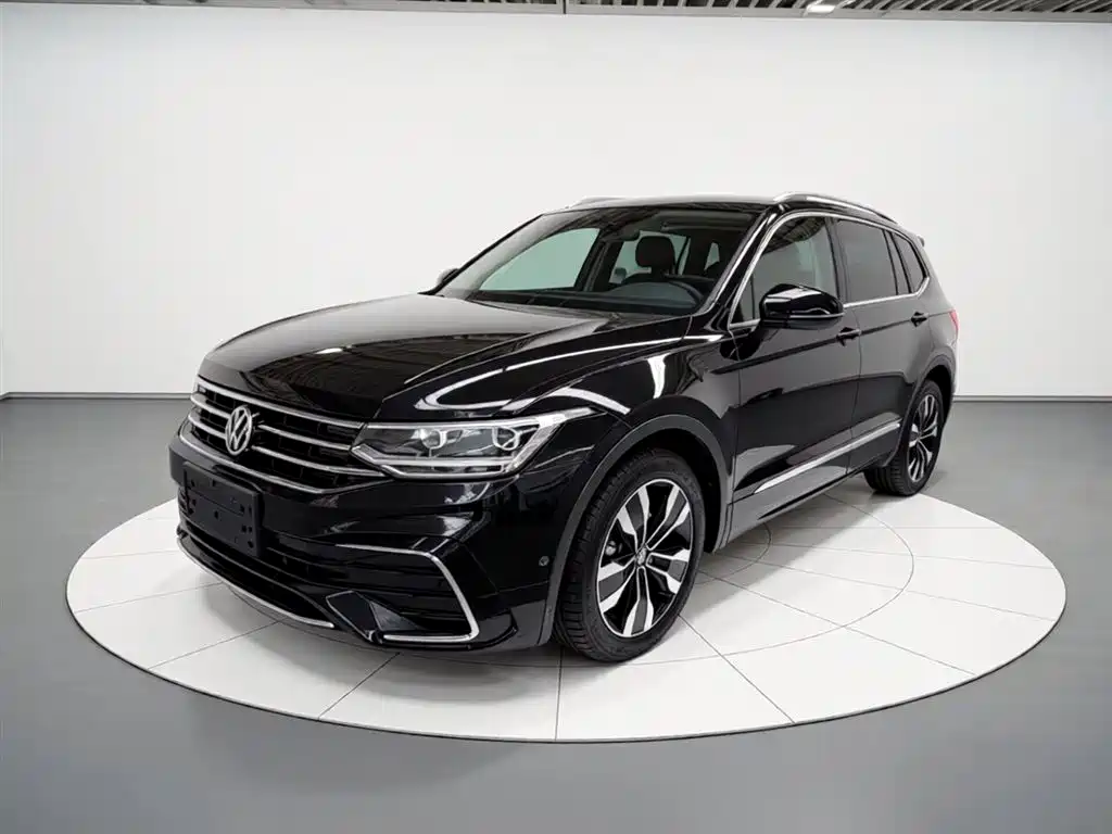 Volkswagen Tiguan L L 2022 330TSI AT R-Line