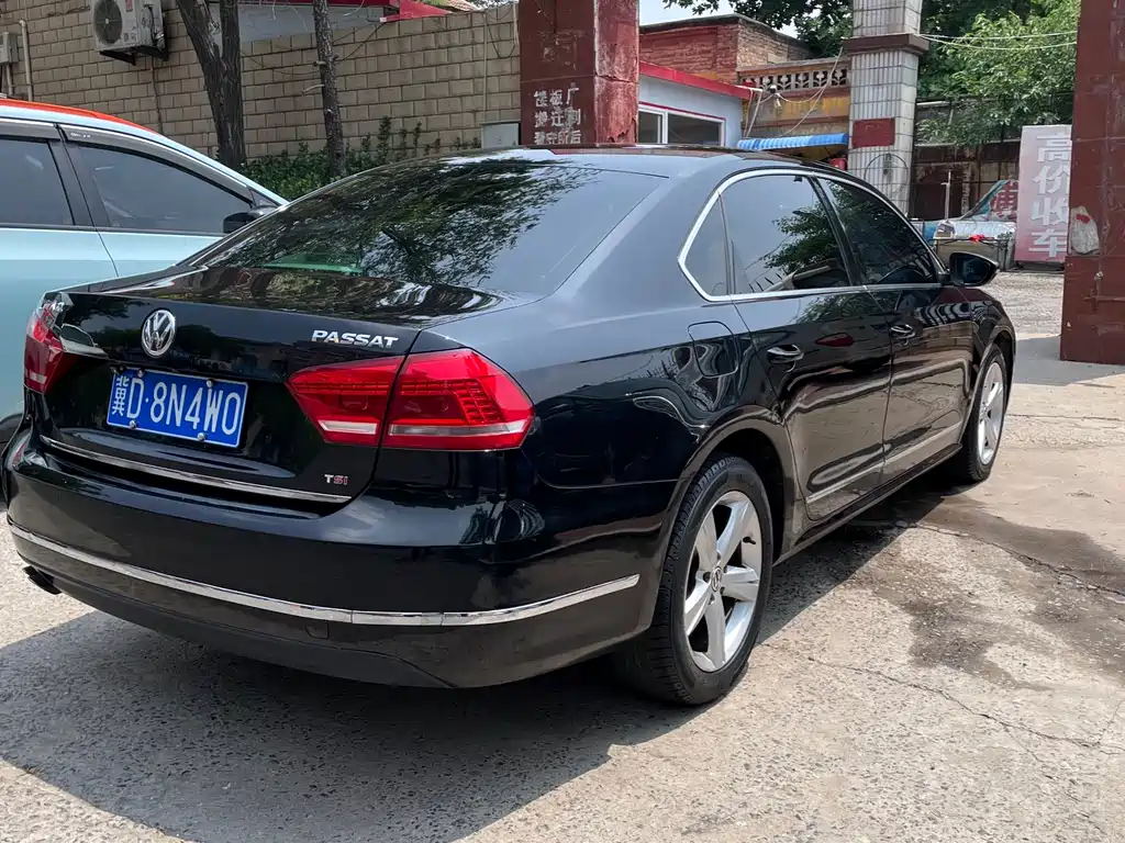 Volkswagen Passat 2013 1.8TSI DSG