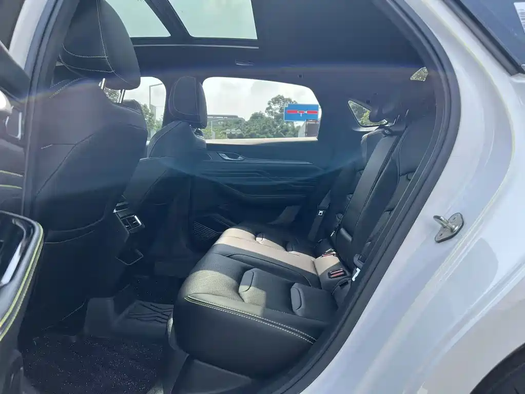 Geely Xingrui — миниатюра 13