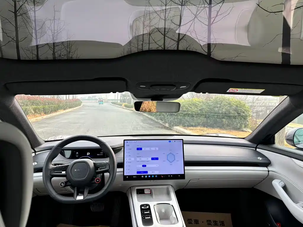 XIAOMI CAR XIAOMI SU7