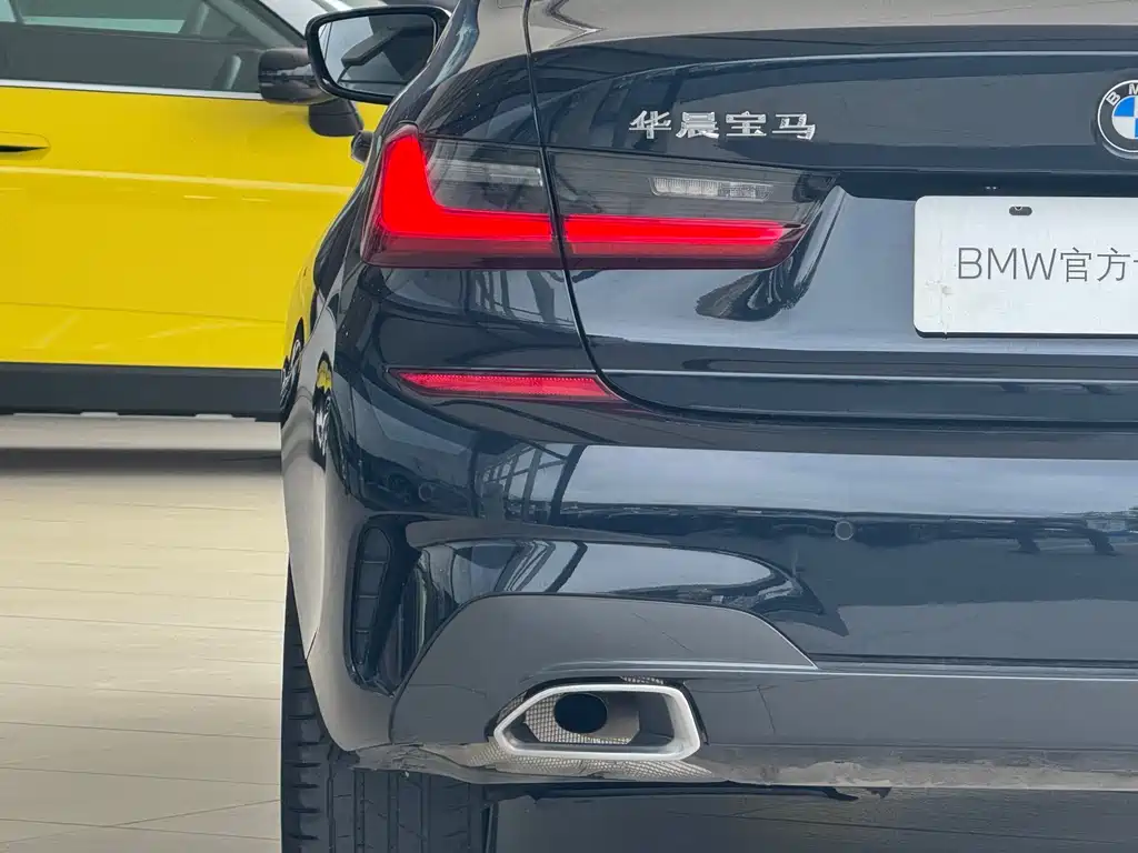 BMW 3 Series — миниатюра 5