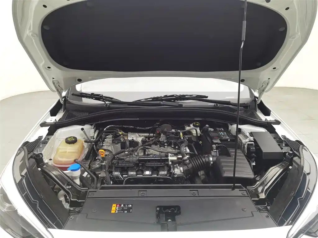 Roewe i5 2023 1.5L CVT Luxury