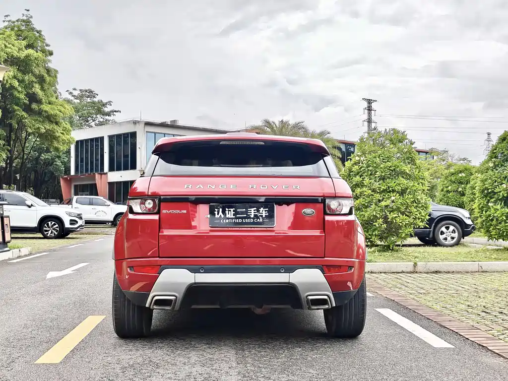Land Rover Range Rover Evoque 2015 2.0T