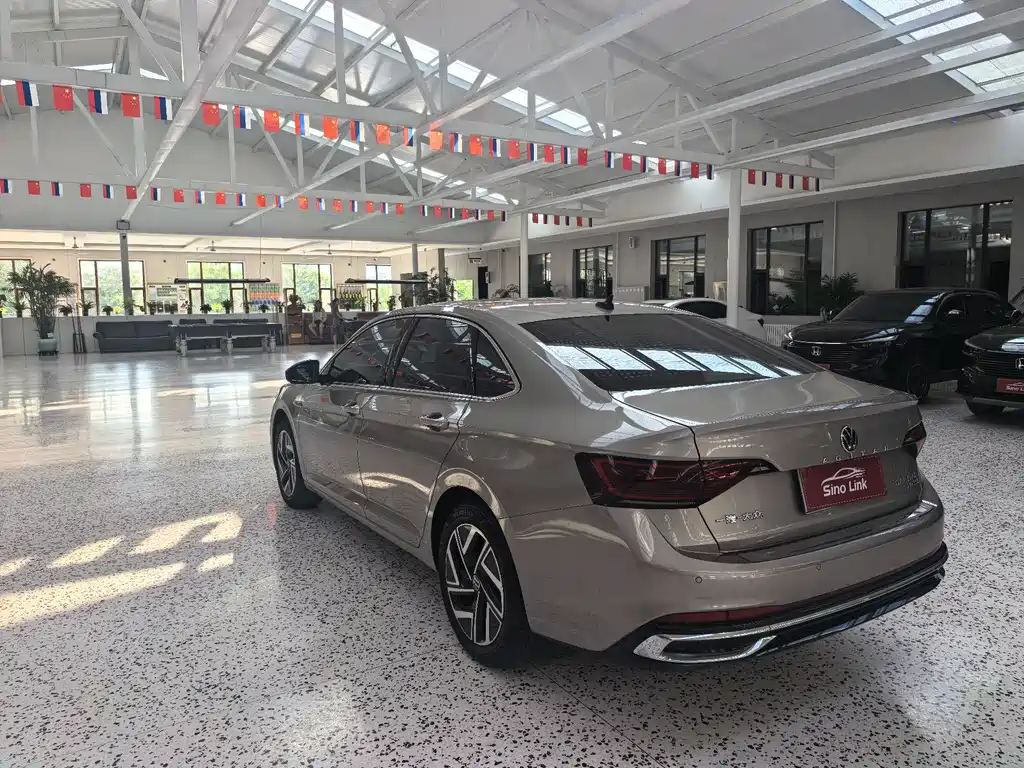 Volkswagen Sagitar 2023 280TSI DSG Plus