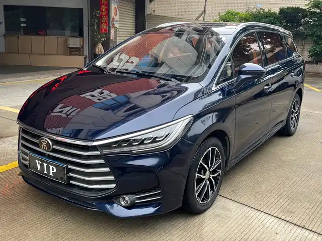 2018 BYD Song Max