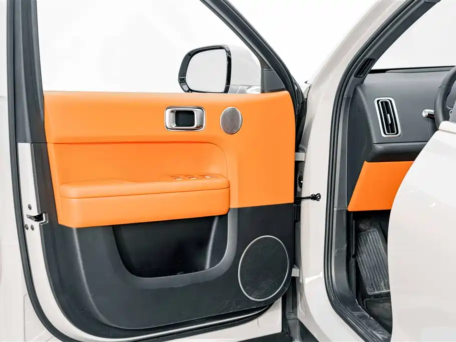 Li Auto Li L6 — миниатюра 16