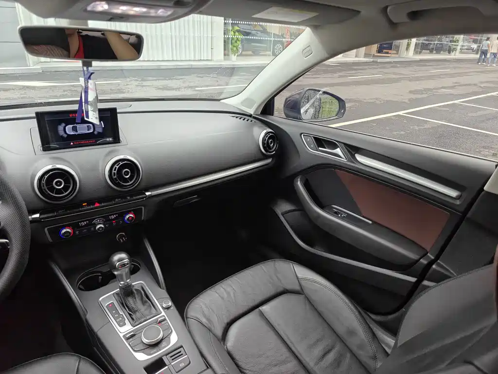 Audi A3 — миниатюра 10