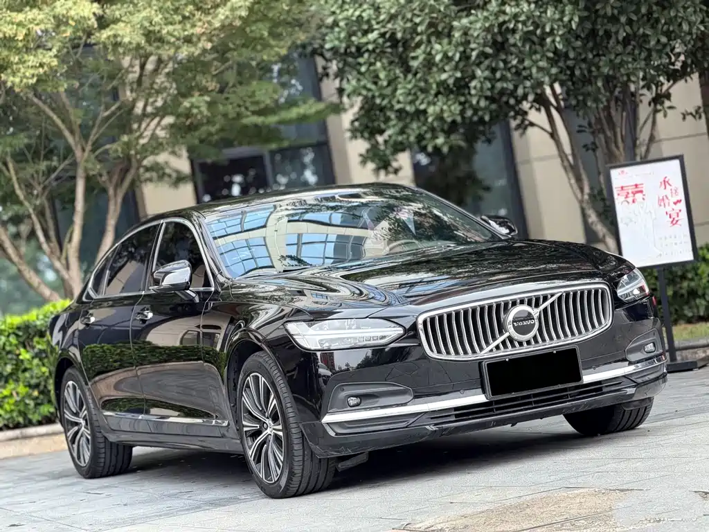 Volvo S90 — миниатюра 2