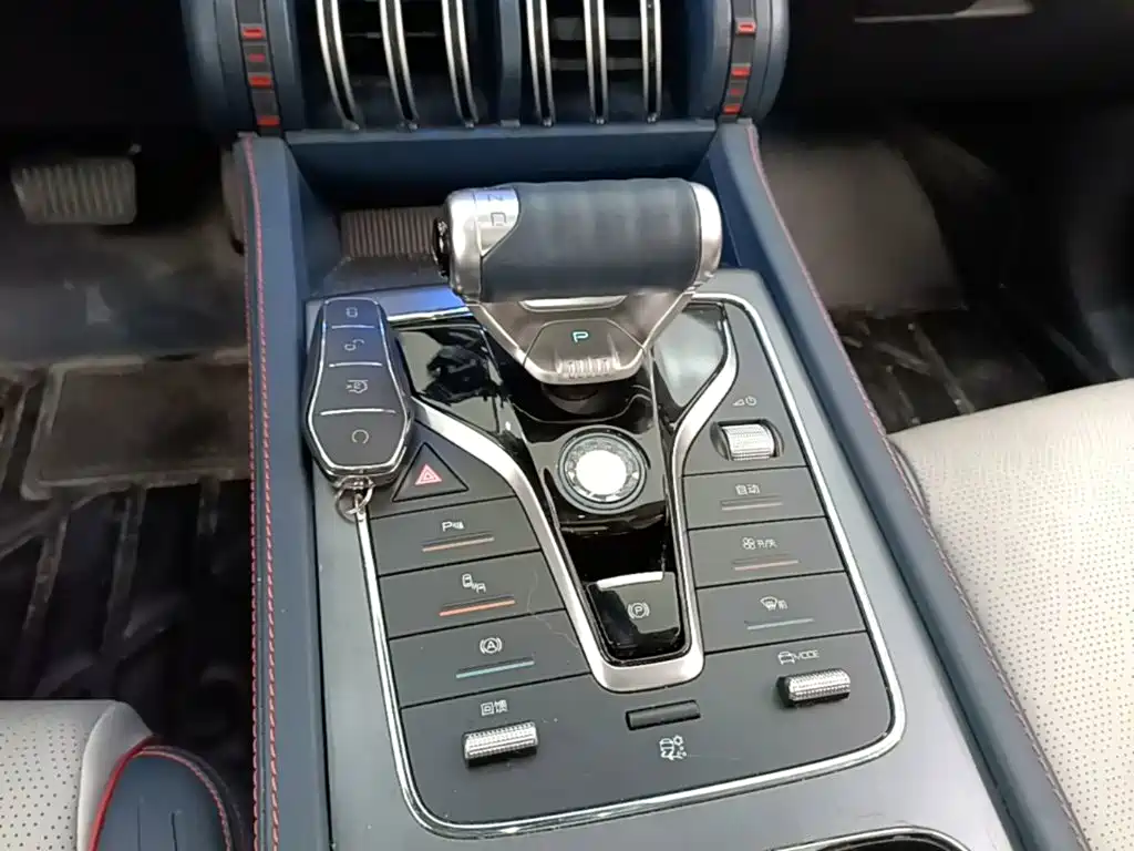 BYD Yuan Plus — миниатюра 14