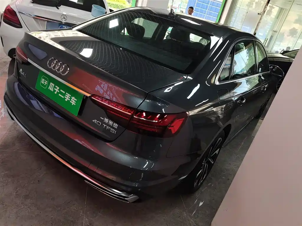 Audi A4L 2023 40 TFSI Fashion