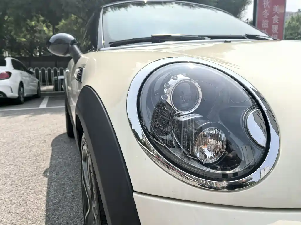 Mini Coupe 2012 1.6L COOPER