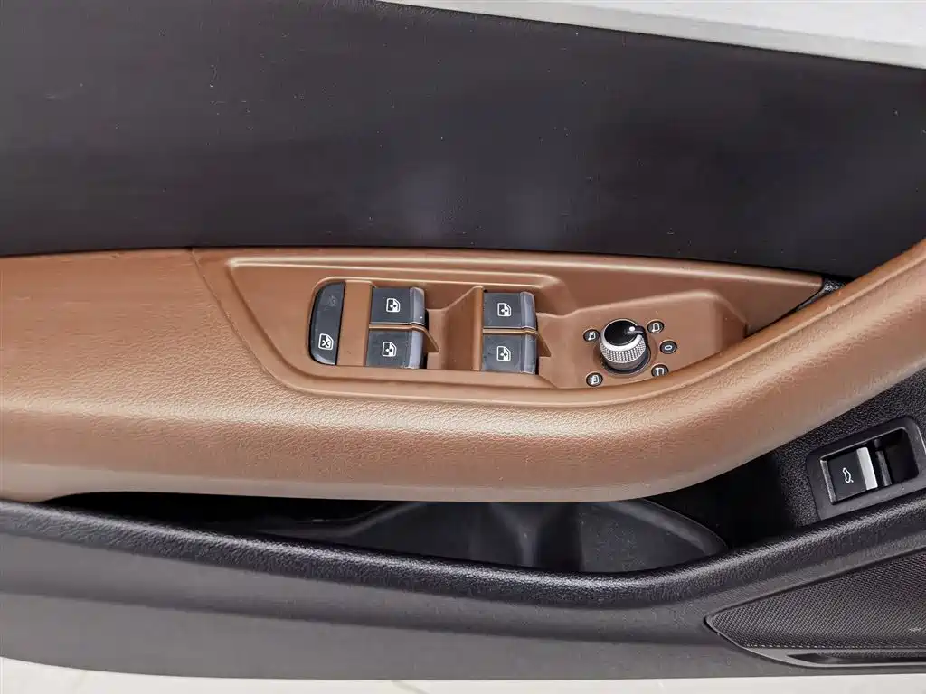 Audi A4L 2018 30 40 TFSI Fashion