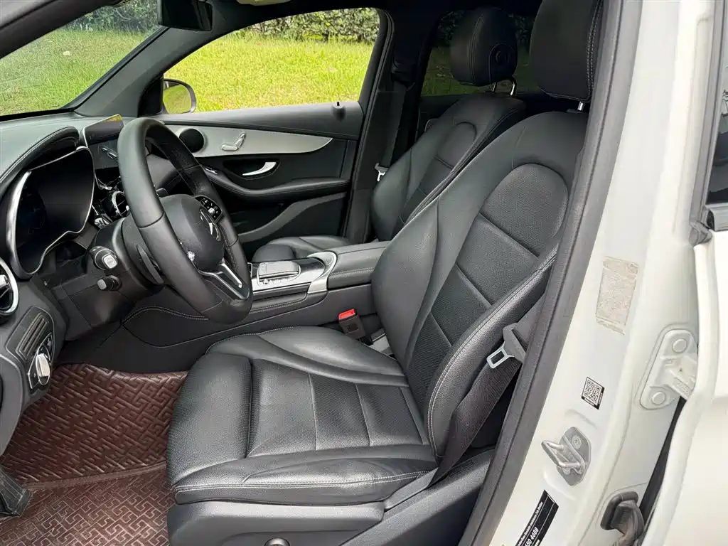 Mercedes-Benz GLC 2020 GLC 260 4MATIC SUV