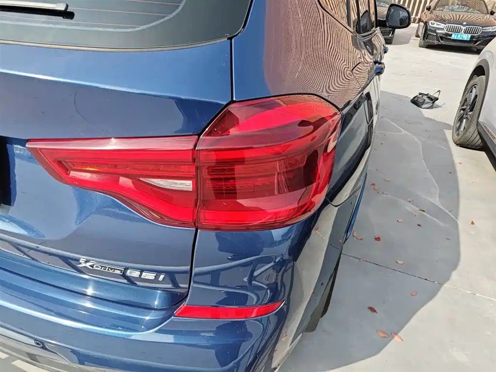 BMW X3 2018 xDrive25i M Sport VI