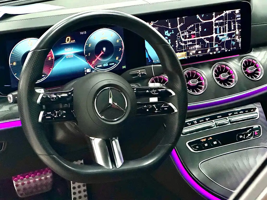 MERCEDES-BENZ E CLASS