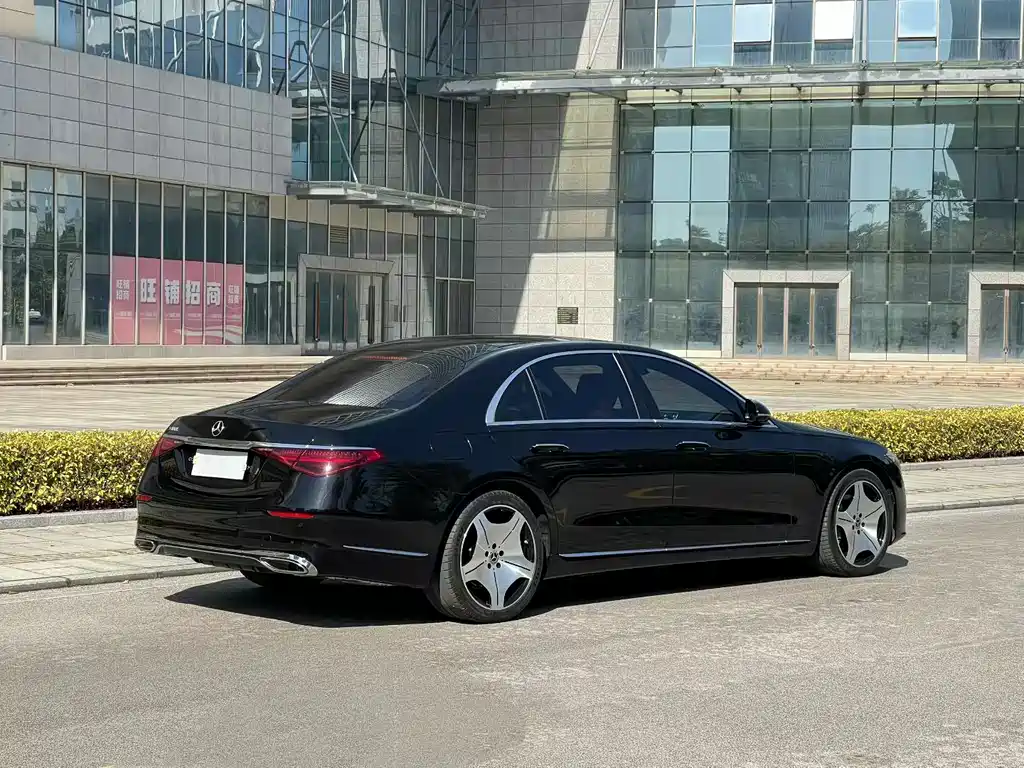 MERCEDES-BENZ S CLASS