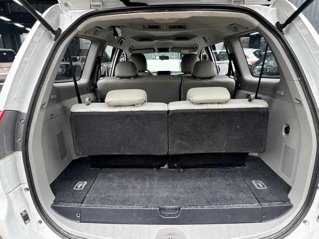 Mitsubishi Pajero Sport — миниатюра 10