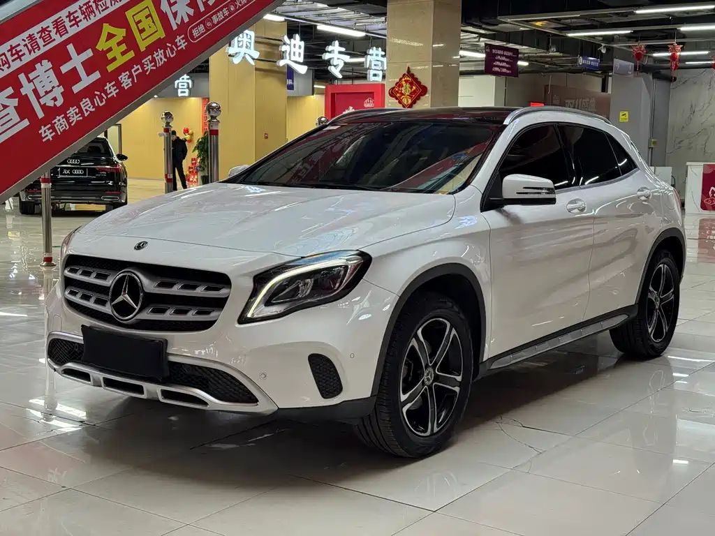 Mercedes-Benz GLA 2019
