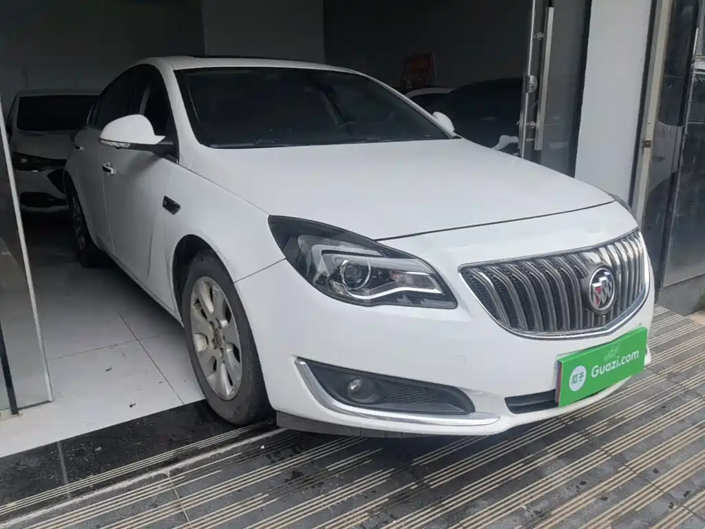 Buick Regal 2015 1.6T Elite