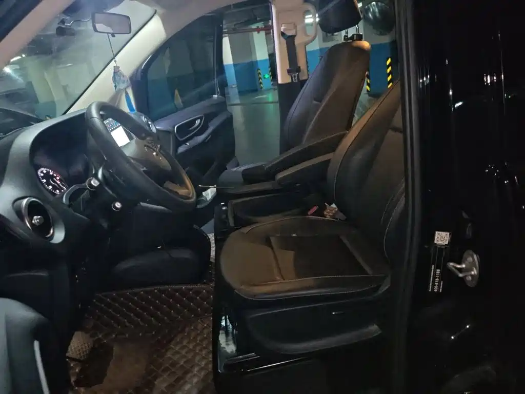 Mercedes-Benz Vito — миниатюра 16