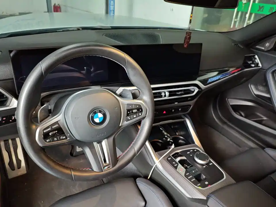 BMW M240i 2024 M240i