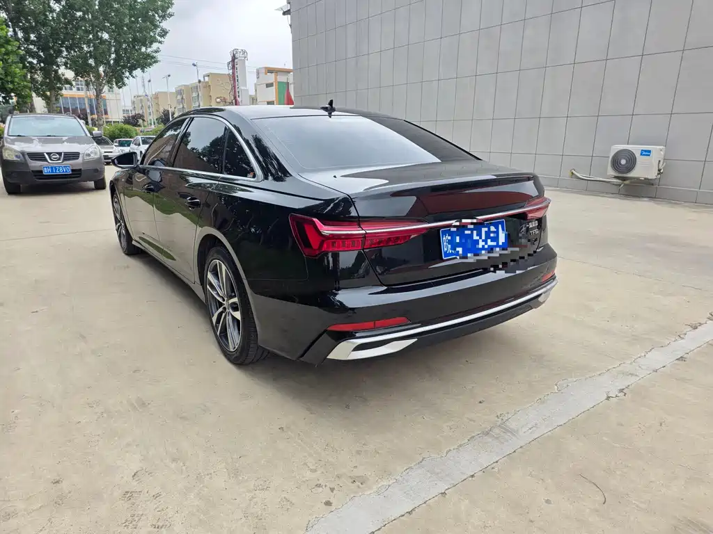 Audi A6L 2021 40 TFSI Luxury