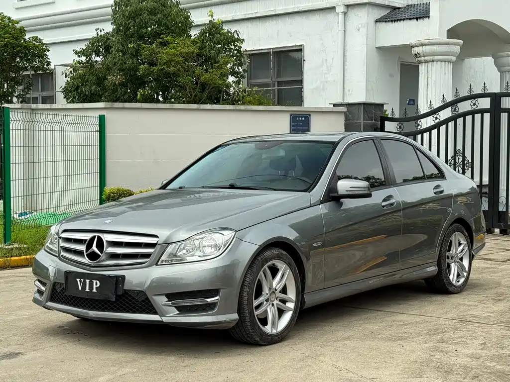 Mercedes-Benz C-Class C 2013 C 180 Grand Edition