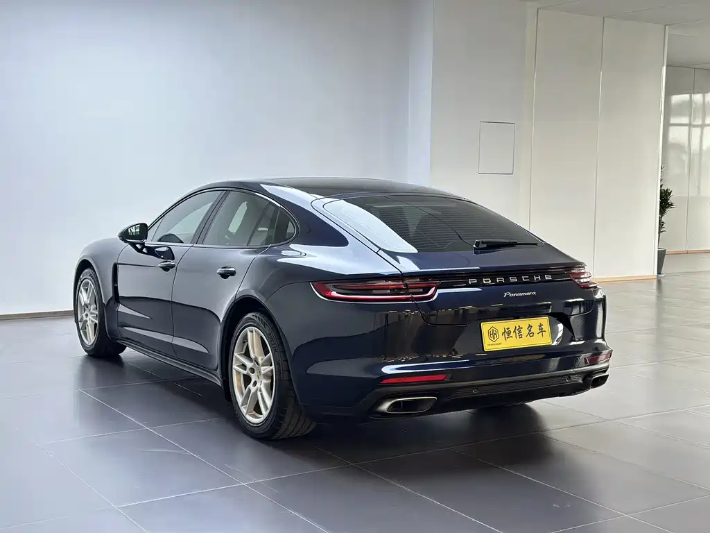 Porsche Panamera — миниатюра 5