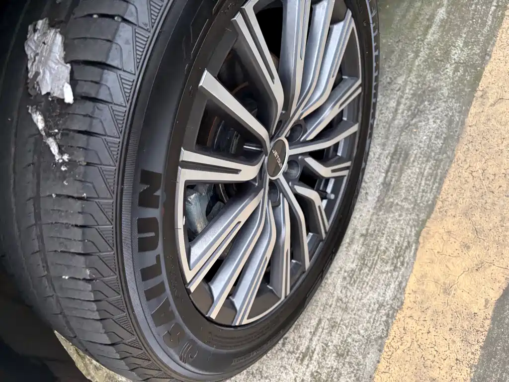 JETOUR X90 PLUS 2025 1.6TD DCT PRO 7 мест