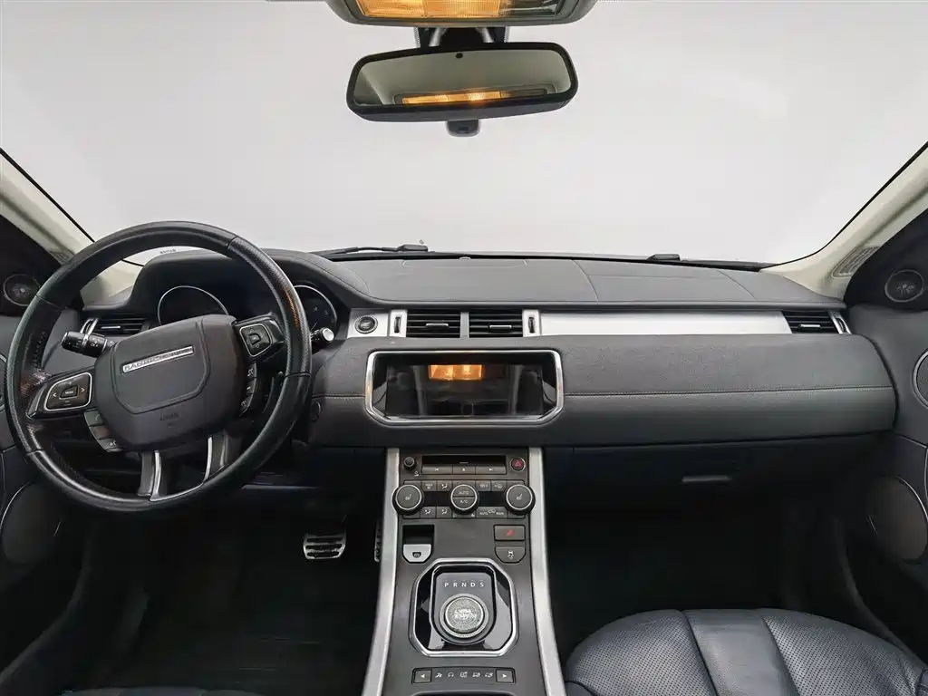Land Rover Range Rover Evoque 2012 2.0T 5