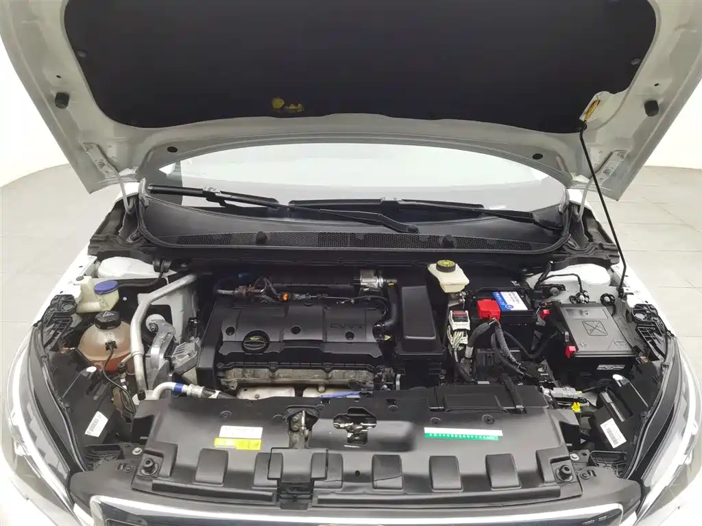 Peugeot 308 2018 1.6L AT Luxury