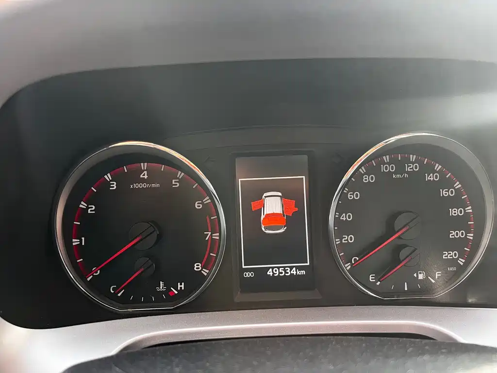 Toyota RAV4 — миниатюра 4