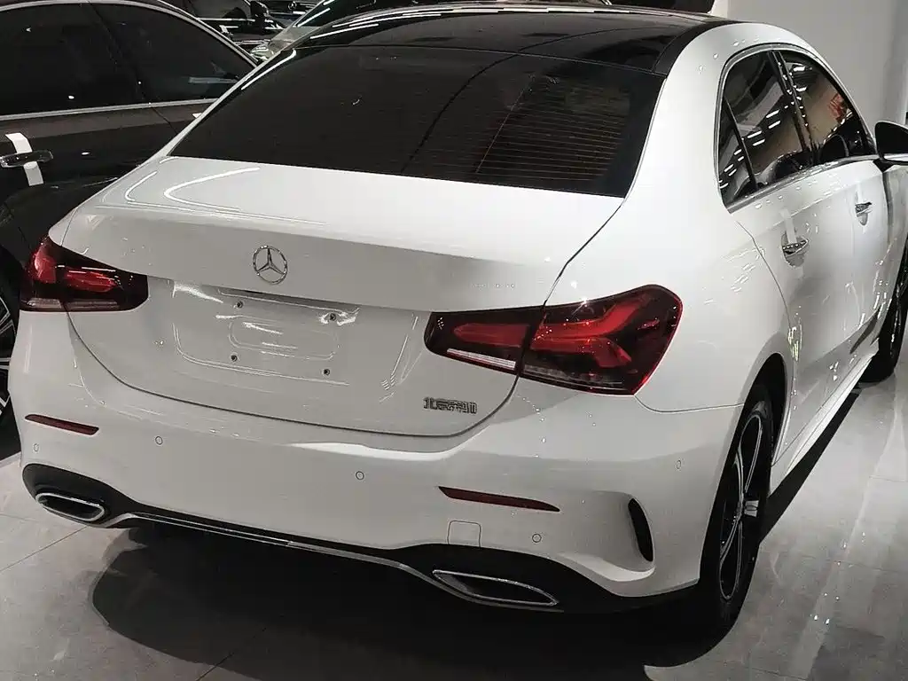 MERCEDES-BENZ A CLASS