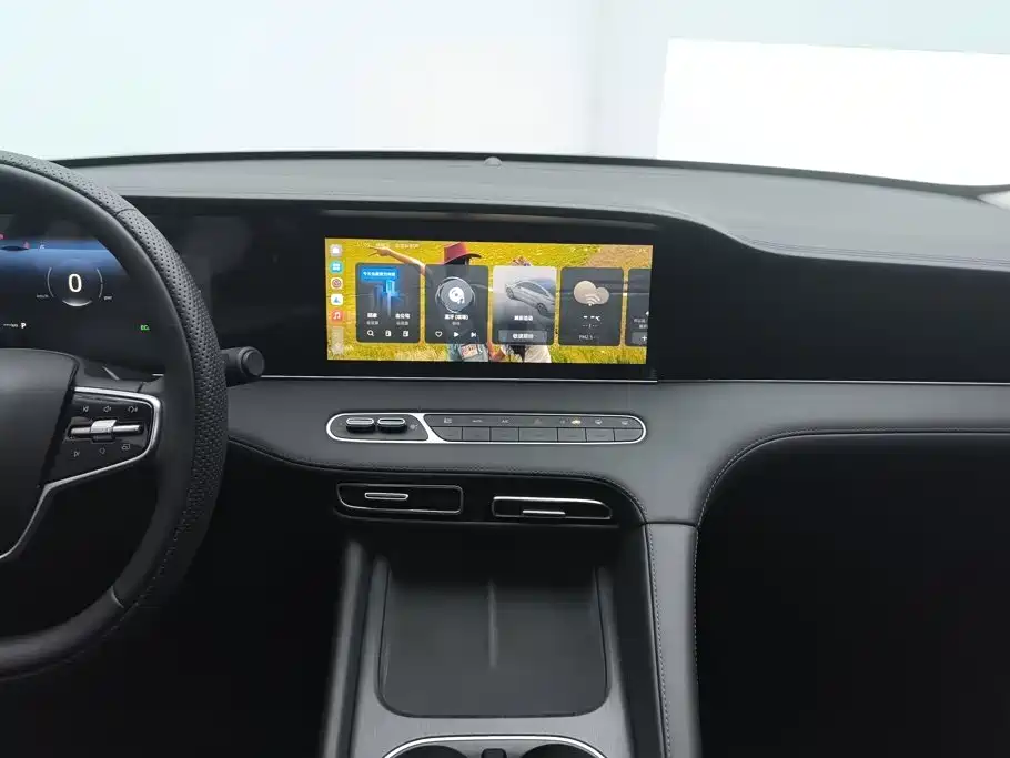 Roewe D7 — миниатюра 13