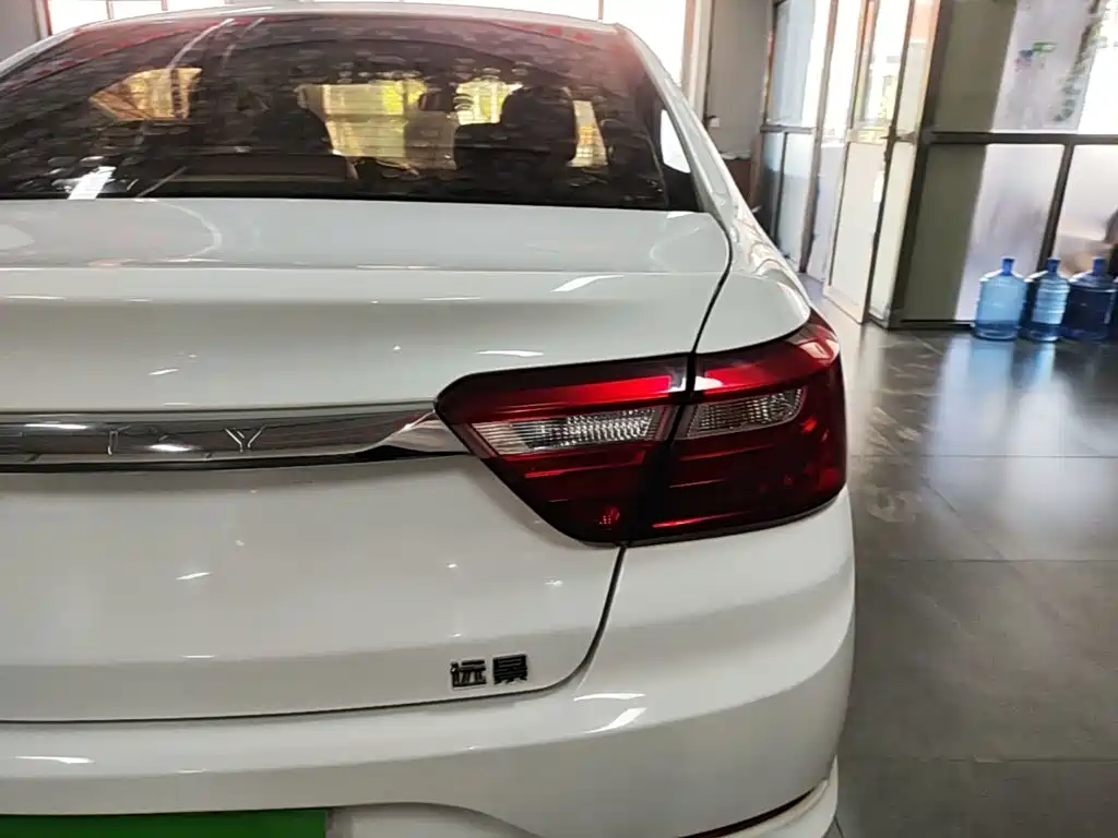 Geely Vision — миниатюра 8