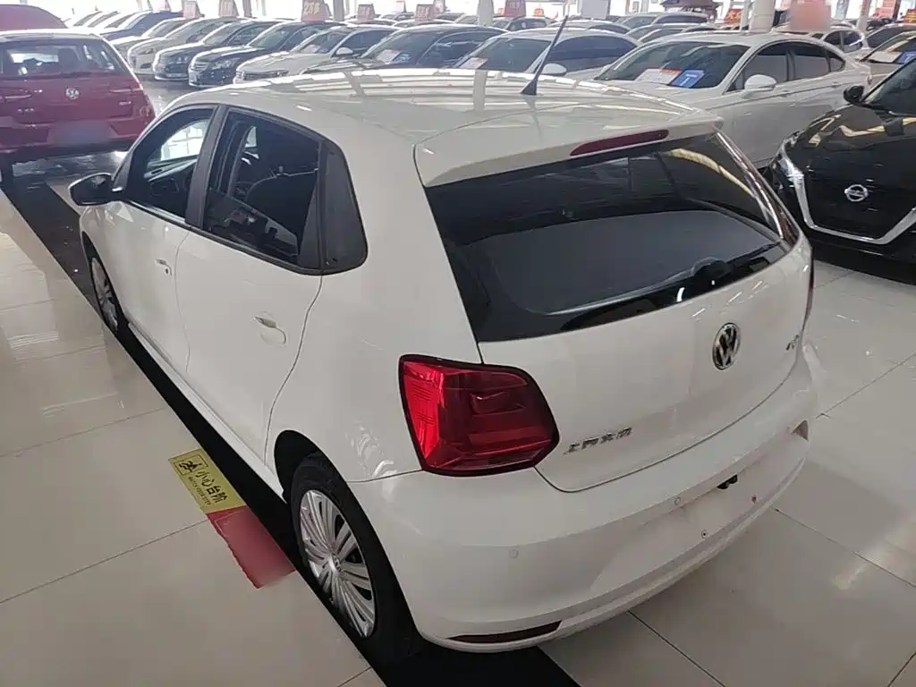 Volkswagen Polo — миниатюра 5