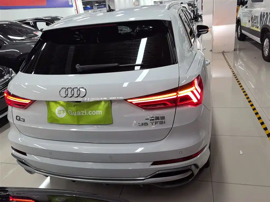 Audi Q3 2023 35 TFSI Fashion (1.5T)