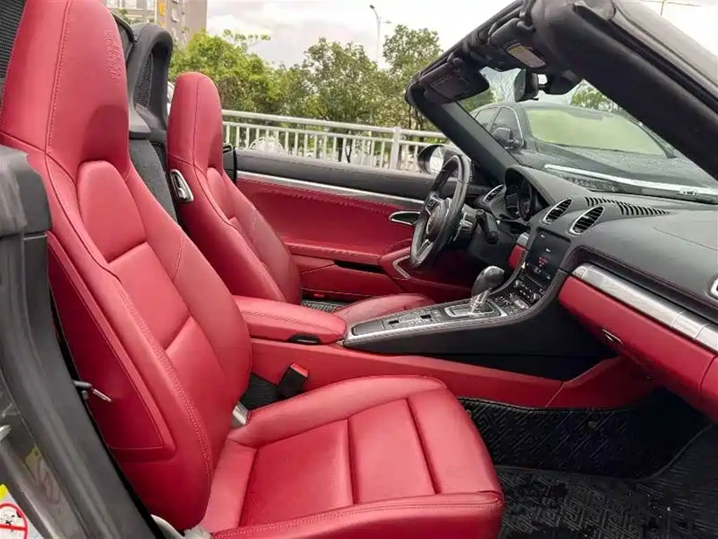 Porsche 718 2020 Boxster 2.0T