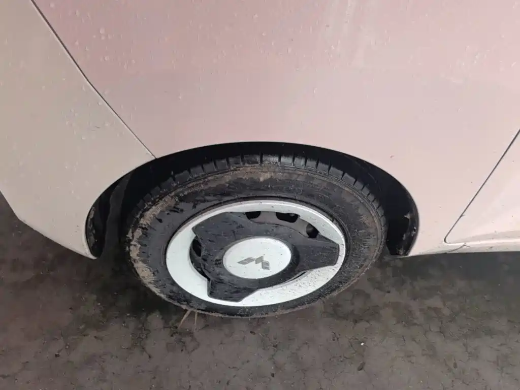 Wuling MINIEV — миниатюра 23